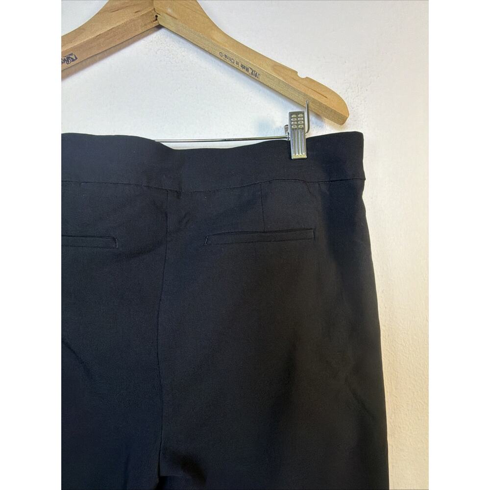 Chico's 2.5 Pants Women's 14 L Black Cropped Classic Retro capri quiet luxury - Picture 7 of 11